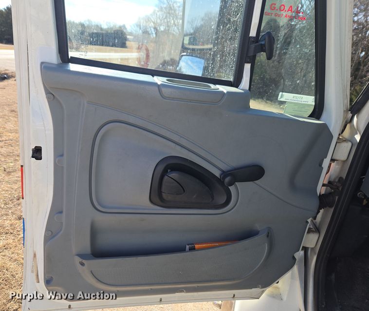 image for item ET1279 2002 International MA035 pumper fire truck