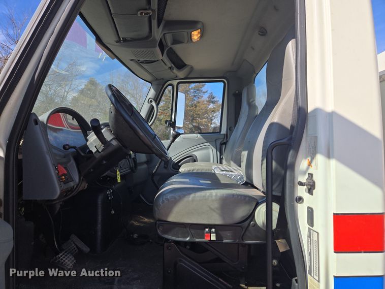 image for item ET1279 2002 International MA035 pumper fire truck