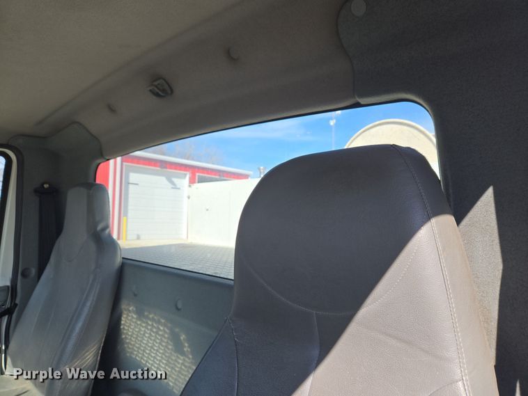 image for item ET1279 2002 International MA035 pumper fire truck