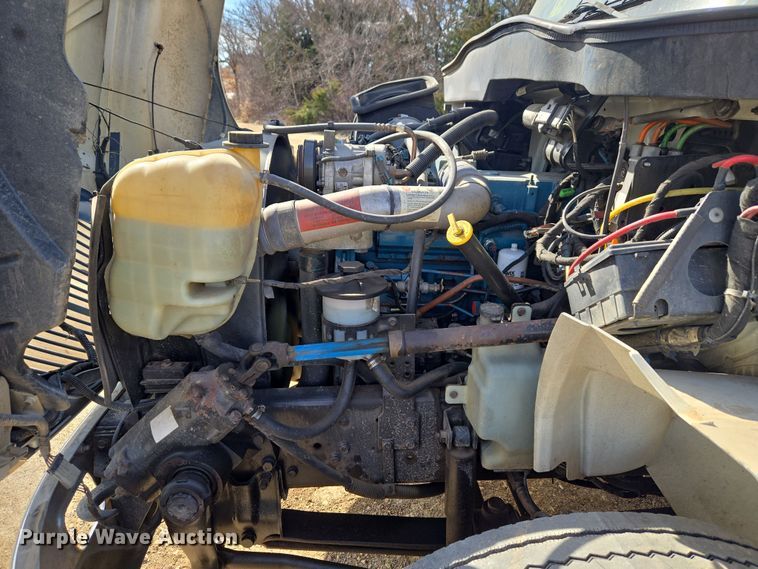 image for item ET1279 2002 International MA035 pumper fire truck