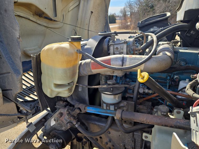 image for item ET1279 2002 International MA035 pumper fire truck