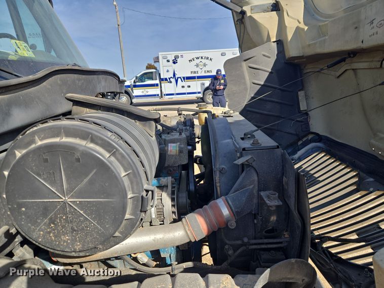 image for item ET1279 2002 International MA035 pumper fire truck