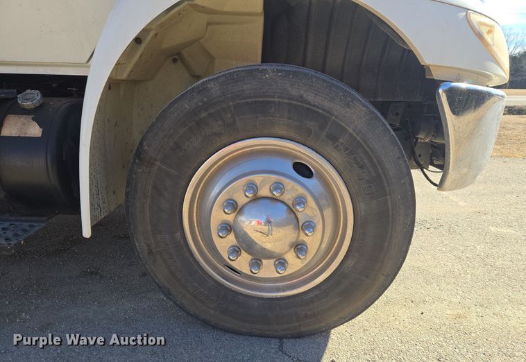 image for item ET1279 2002 International MA035 pumper fire truck