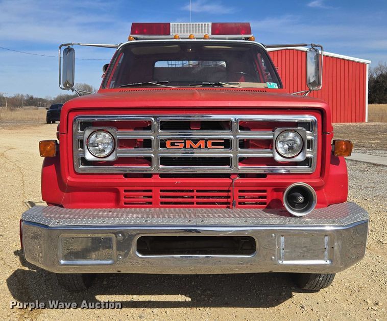 image for item ET1280 1978 GMC 6500 fire truck
