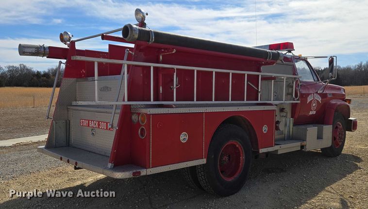 image for item ET1280 1978 GMC 6500 fire truck