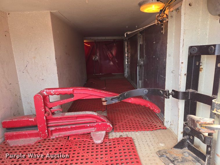 image for item ET1280 1978 GMC 6500 fire truck