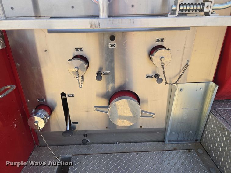 image for item ET1280 1978 GMC 6500 fire truck