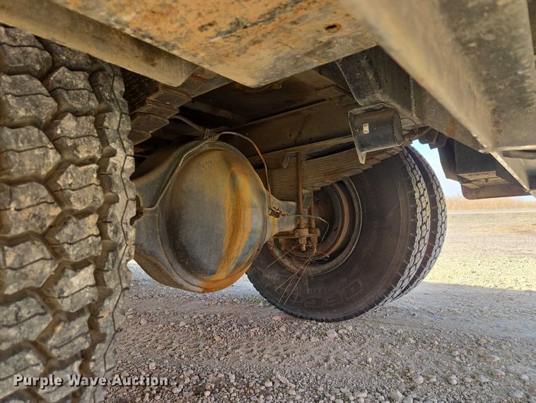 image for item ET1280 1978 GMC 6500 fire truck