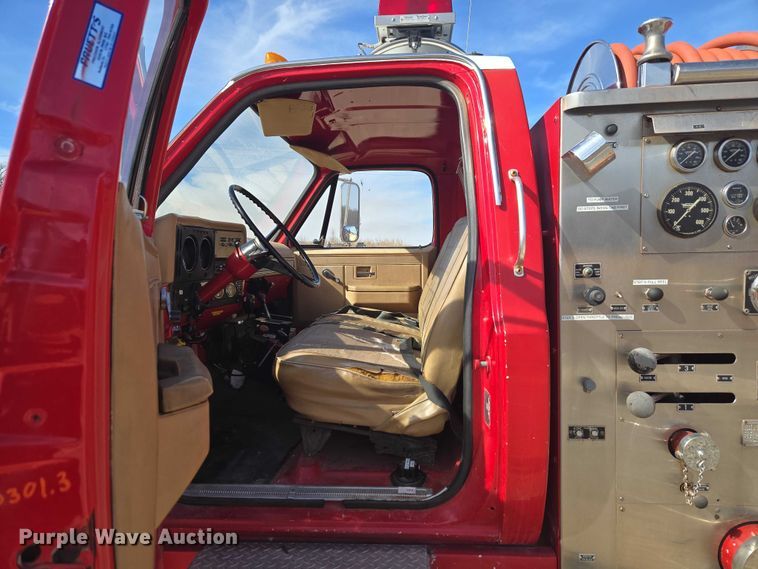 image for item ET1280 1978 GMC 6500 fire truck