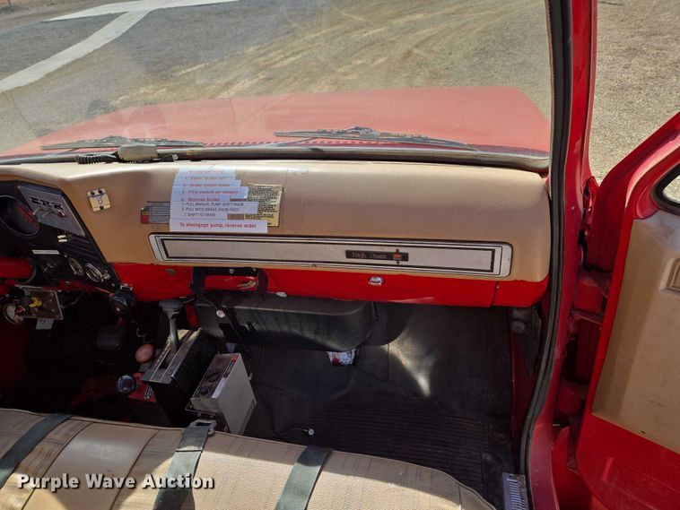 image for item ET1280 1978 GMC 6500 fire truck