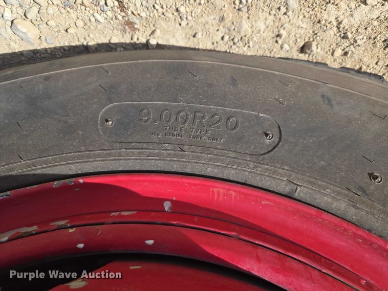 image for item ET1280 1978 GMC 6500 fire truck