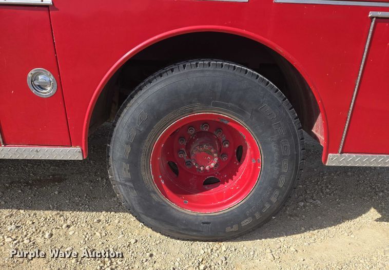 image for item ET1280 1978 GMC 6500 fire truck