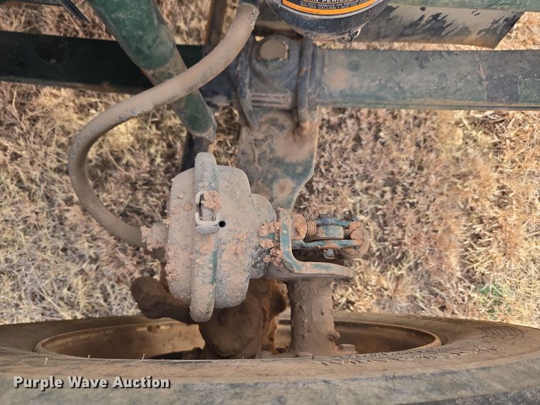 image for item ET1289 1995 Freightliner FL70 water truck