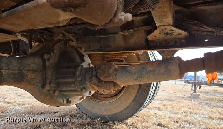 image for item ET1289 1995 Freightliner FL70 water truck