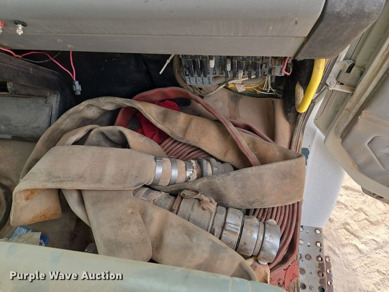 image for item ET1289 1995 Freightliner FL70 water truck