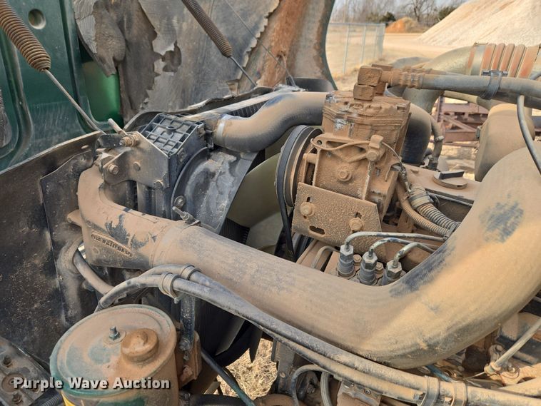 image for item ET1289 1995 Freightliner FL70 water truck