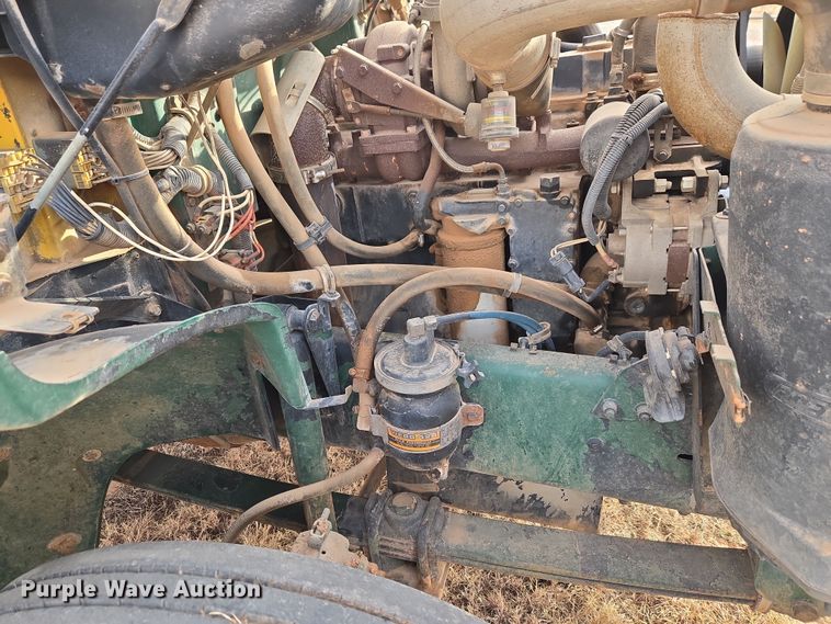 image for item ET1289 1995 Freightliner FL70 water truck