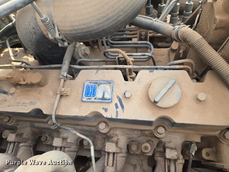 image for item ET1289 1995 Freightliner FL70 water truck