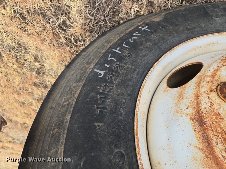 image for item ET1289 1995 Freightliner FL70 water truck