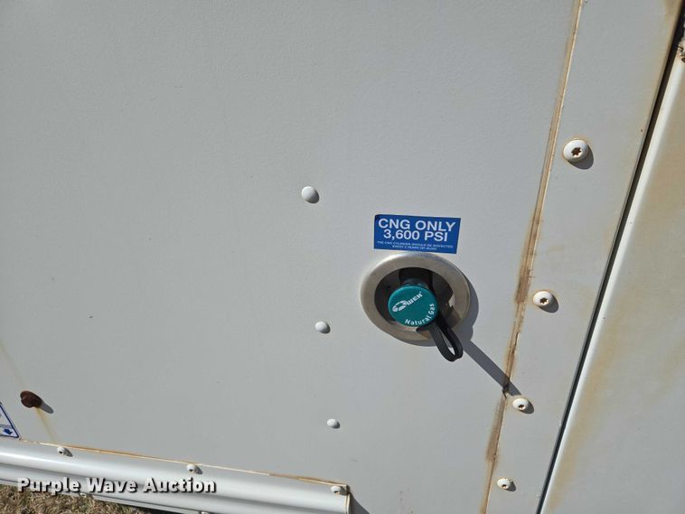 image for item ET1292 2016 Blue Bird Bb Conventional school bus