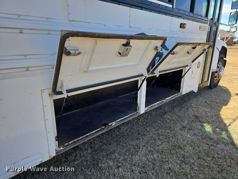 image for item ET1292 2016 Blue Bird Bb Conventional school bus