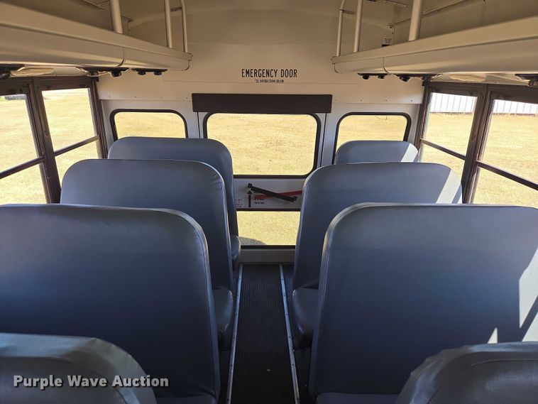 image for item ET1292 2016 Blue Bird Bb Conventional school bus