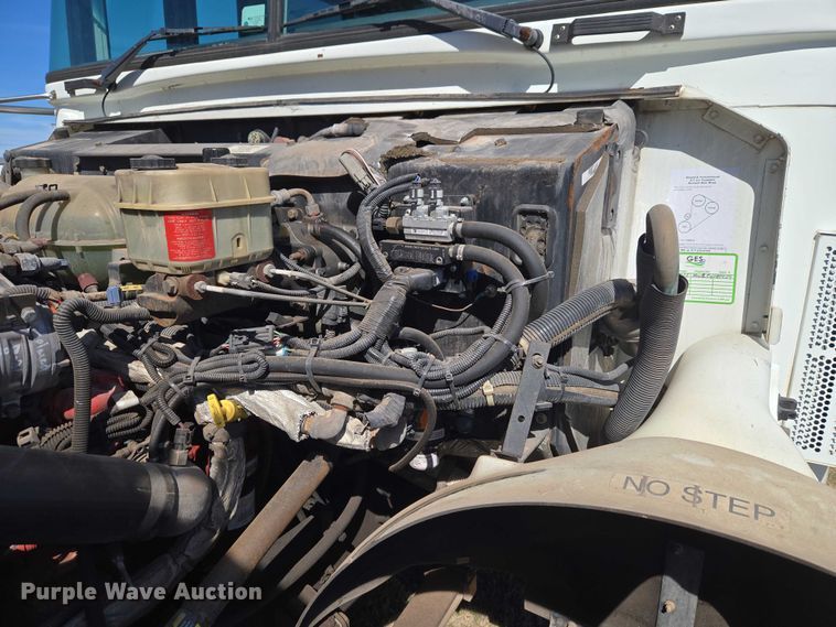 image for item ET1292 2016 Blue Bird Bb Conventional school bus