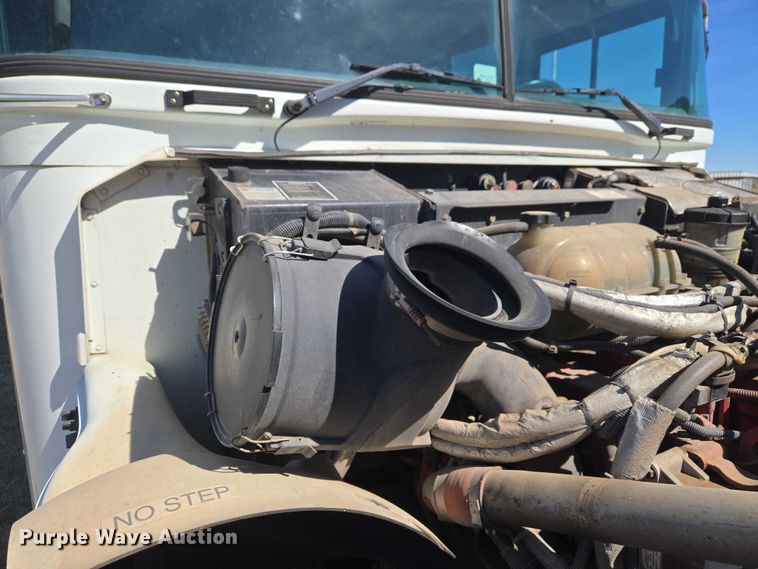 image for item ET1292 2016 Blue Bird Bb Conventional school bus