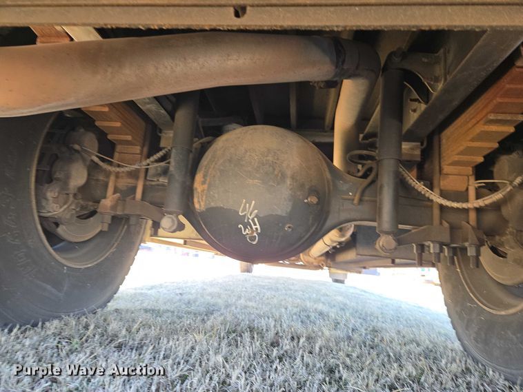 image for item ET1292 2016 Blue Bird Bb Conventional school bus