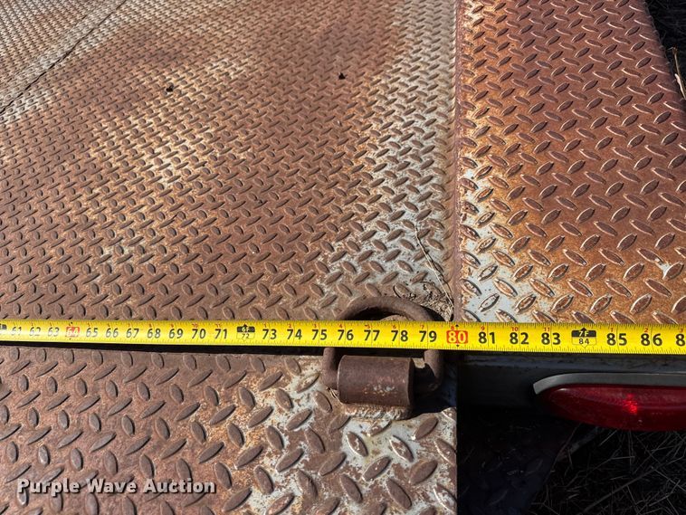 image for item ET1502 1999 Trailmann Tilt-eez tilt deck equipment trailer