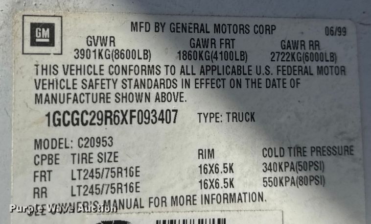 image for item ET1507 1999 Chevrolet C2500 Ext. Cab pickup truck