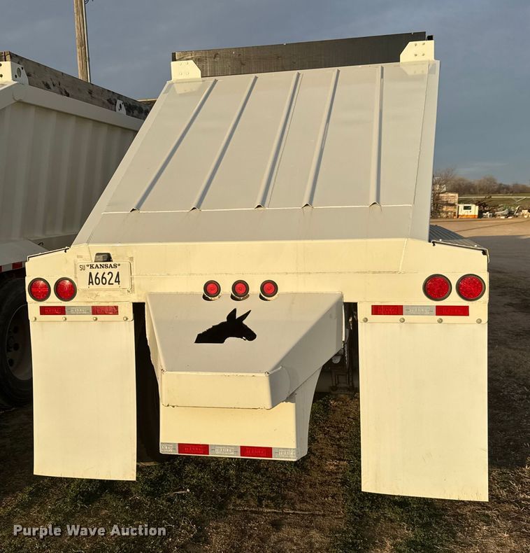 image for item ET1532 2021 Construction BDT 34 bottom dump trailer