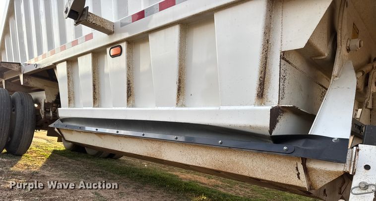 image for item ET1532 2021 Construction BDT 34 bottom dump trailer