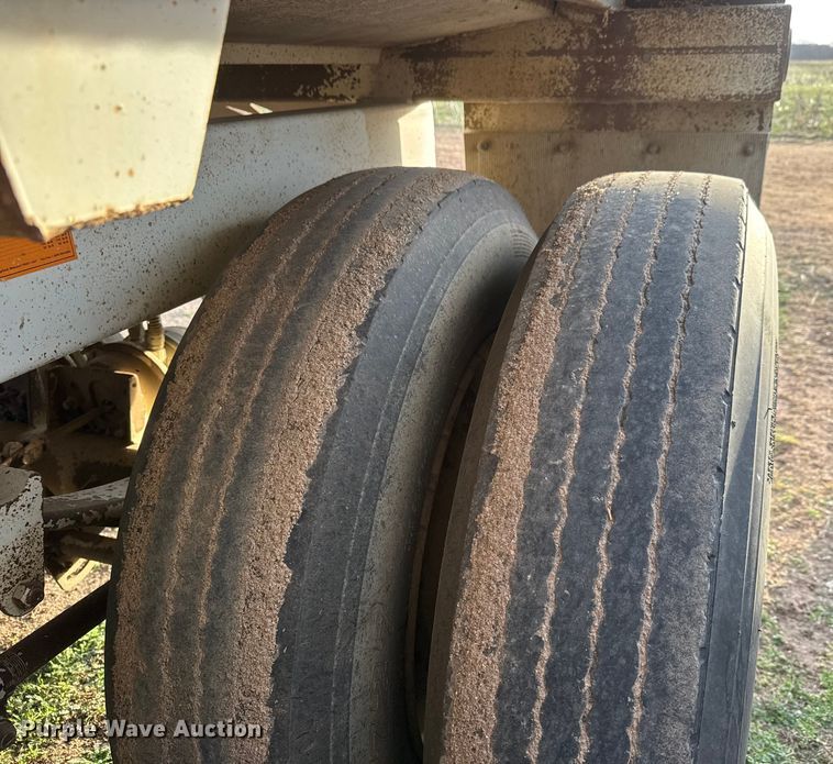 image for item ET1532 2021 Construction BDT 34 bottom dump trailer