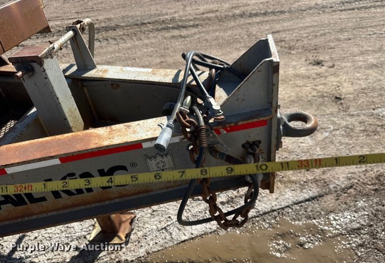 image for item ET1542 2005 Trail King TKT50 tilt deck equipment trailer