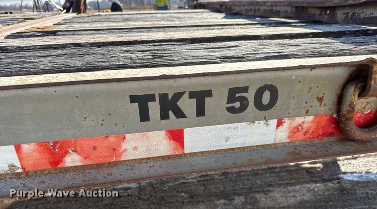 image for item ET1542 2005 Trail King TKT50 tilt deck equipment trailer
