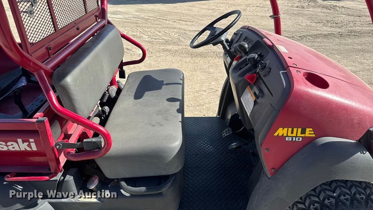 image for item ET1544 2007 Kawasaki Mule 610 KAF400A utility vehicle