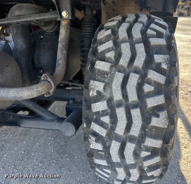 image for item ET1544 2007 Kawasaki Mule 610 KAF400A utility vehicle