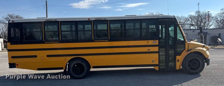 image for item ET1545 2009 Thomas Saf-T-Liner C2 school bus