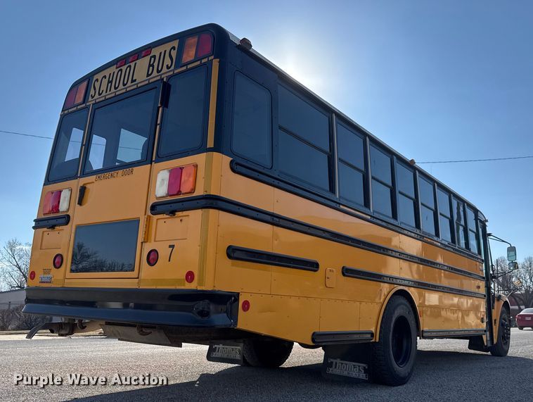 image for item ET1545 2009 Thomas Saf-T-Liner C2 school bus
