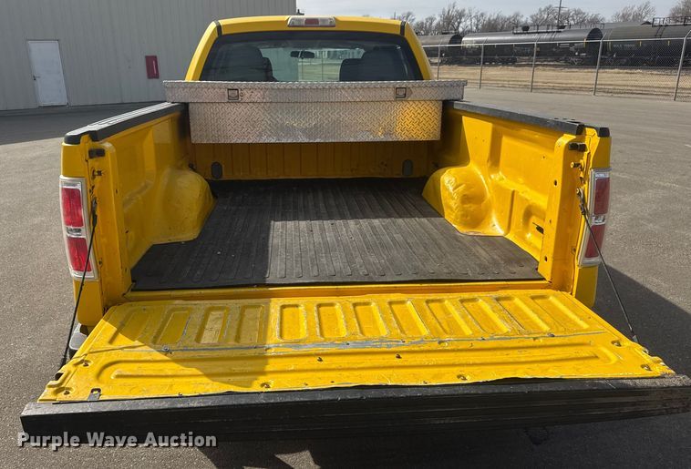 image for item ET1546 2010 Ford F150 Crew Cab pickup truck