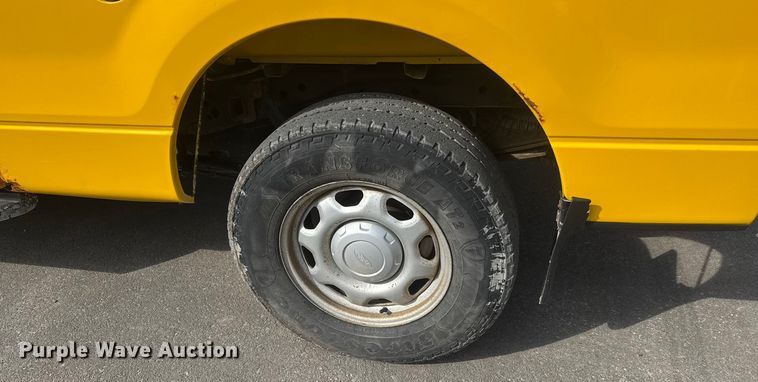 image for item ET1546 2010 Ford F150 Crew Cab pickup truck