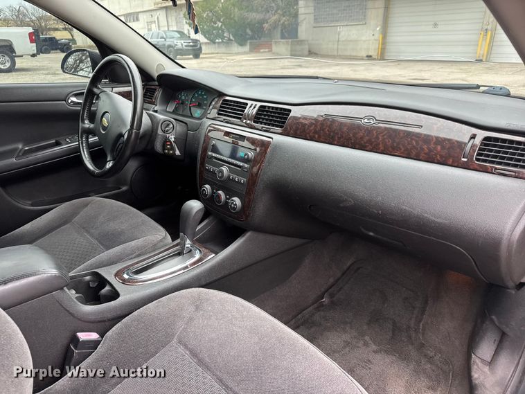 image for item ET1556 2013 Chevrolet Impala 