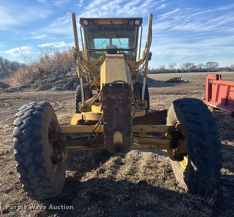 image for item ET1558 1995 Caterpillar 120H motor grader