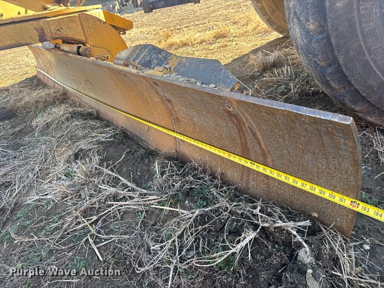 image for item ET1558 1995 Caterpillar 120H motor grader