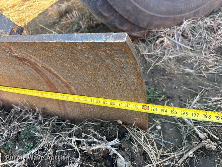 image for item ET1558 1995 Caterpillar 120H motor grader