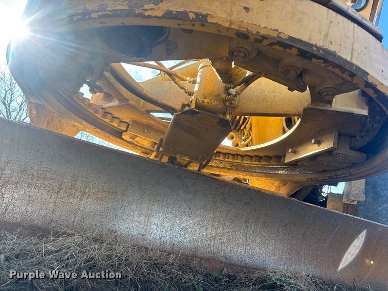 image for item ET1558 1995 Caterpillar 120H motor grader