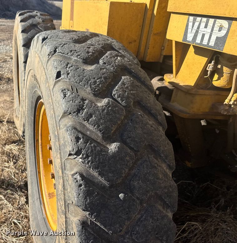 image for item ET1558 1995 Caterpillar 120H motor grader