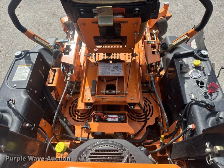 image for item ET1575 Scag Cheetah ZTR lawn mower