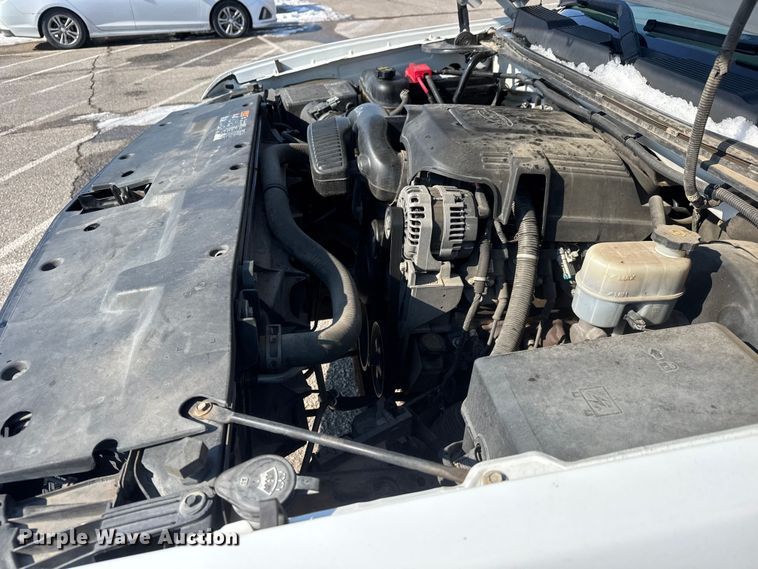 image for item ET4433 2012 Chevrolet Silverado 1500 Ext. Cab pickup truck